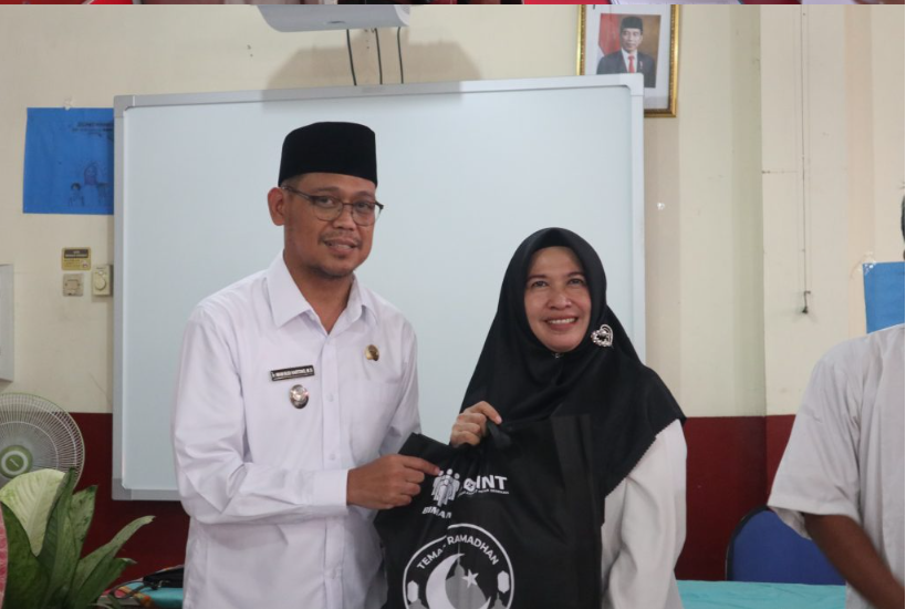 Tanda Kasih dari Biman Foundation untuk Guru-Guru Honorer di Kecamatan Cimanggis